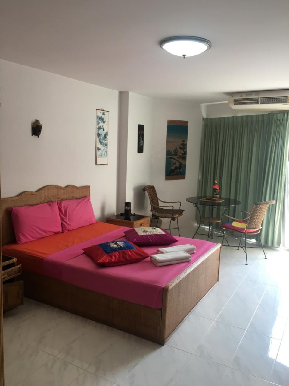 B&B View Talay 1B Apartments Патая Екстериор снимка